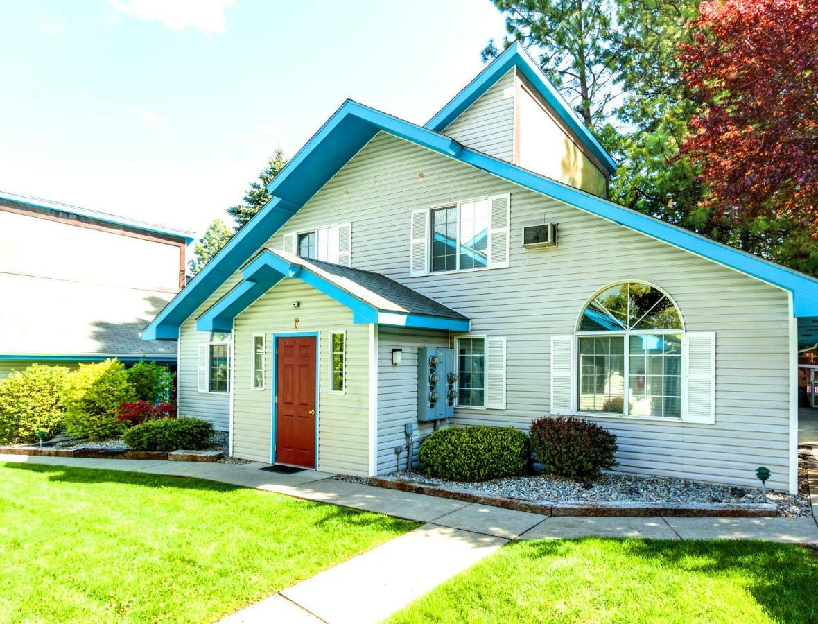Turning Leaf Townhome Suites Fairwood Extérieur photo