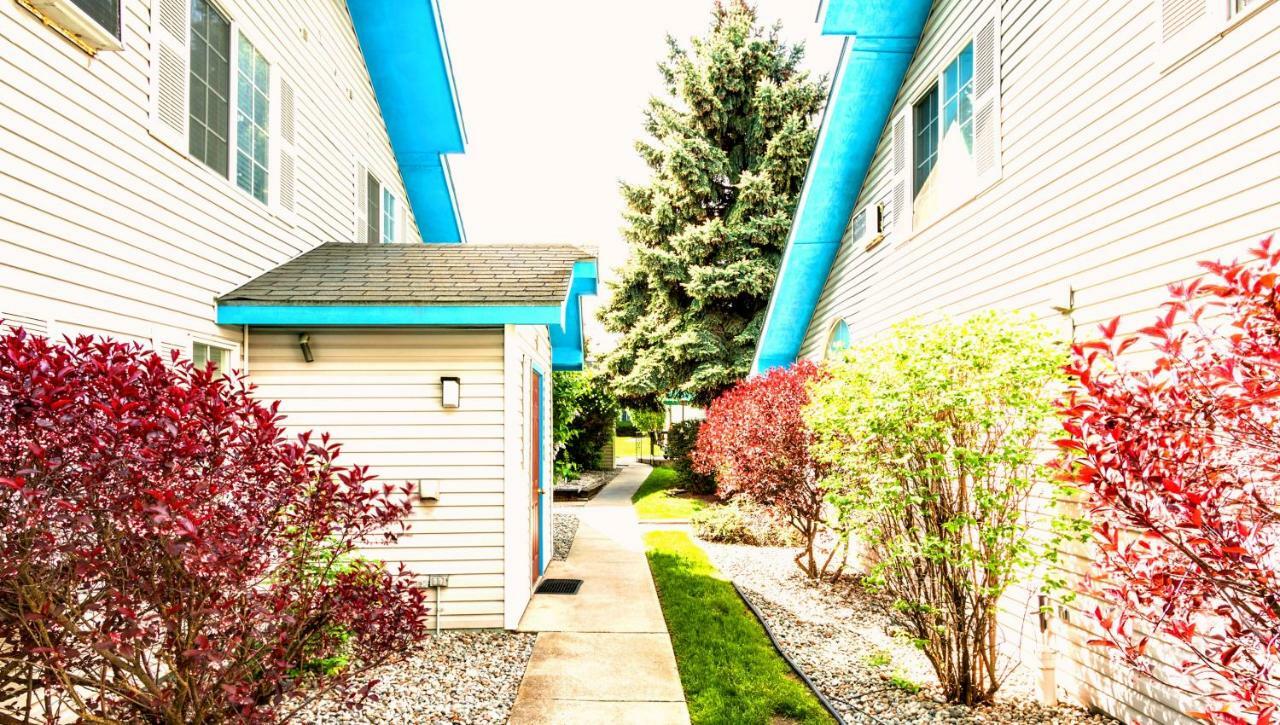 Turning Leaf Townhome Suites Fairwood Extérieur photo